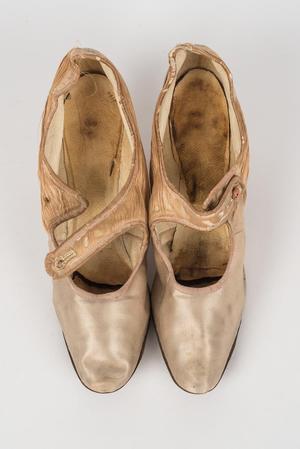 Primary view of Silk slippers
