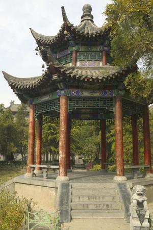 Primary view of White Horse Temple: Pavilion